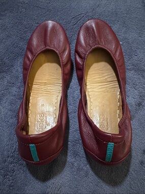 SAS Burgundy Leather Slip-On Ballet Flats with Teal Accent